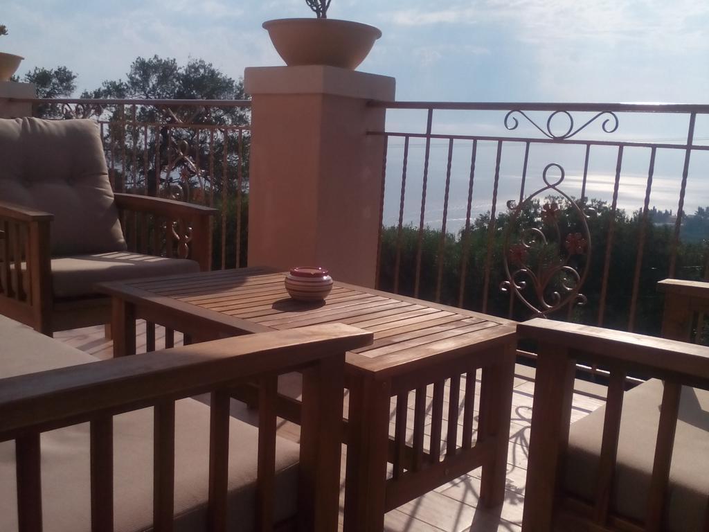 Villa Androniki Longós Buitenkant foto